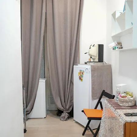 Casa Vacanza Al Centro Di Napoli A' Fenestrella Exterior foto